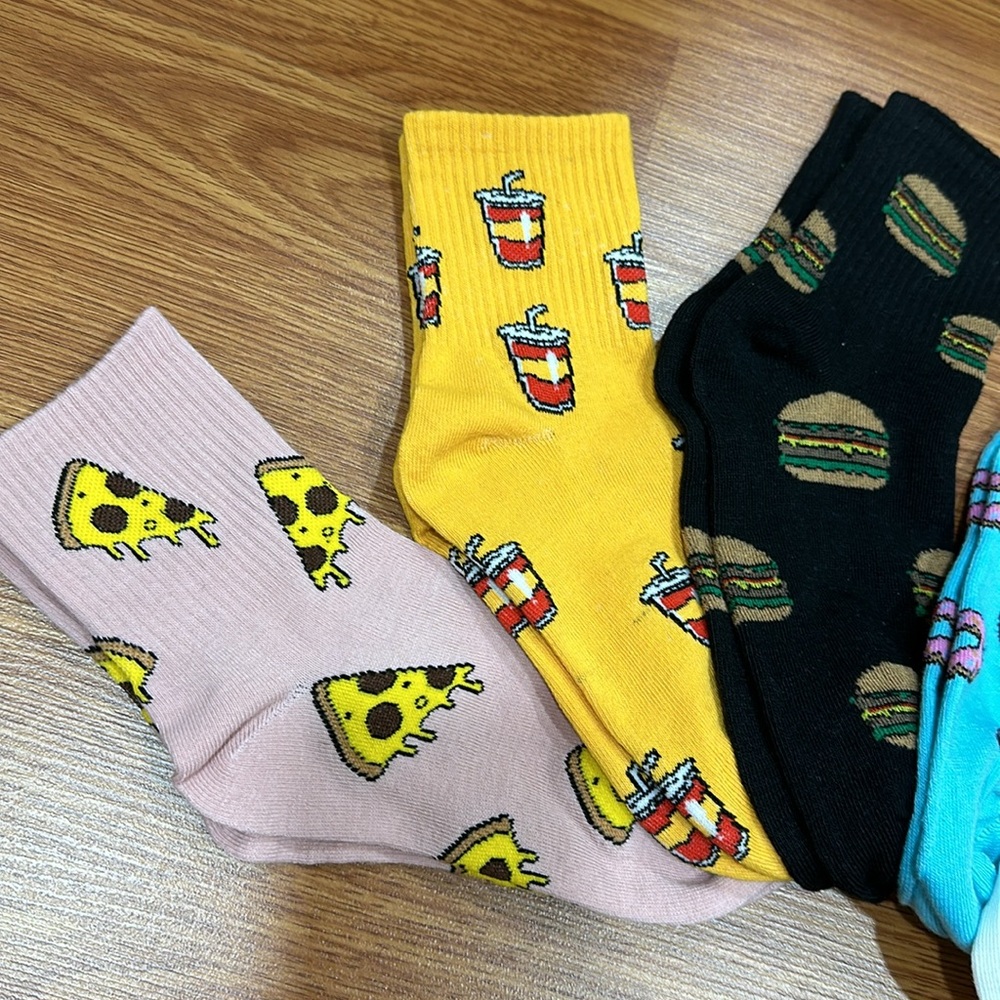 Food socks - Picture 2 of 3